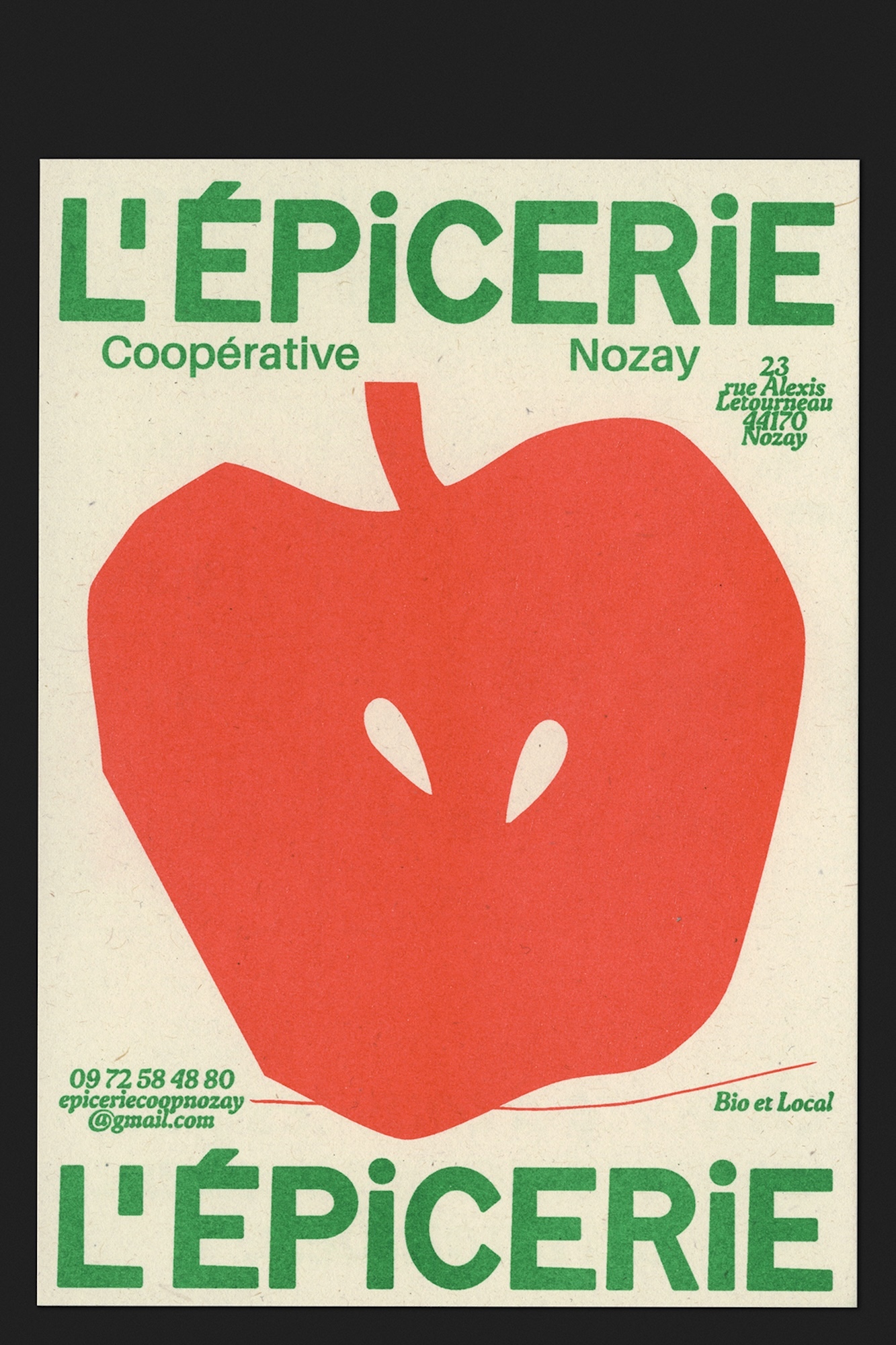 Poster art for L'Épicerie, a cooperative grocer in Nozay, France, features an apple shape and green sans-serif typography on an off-white background.