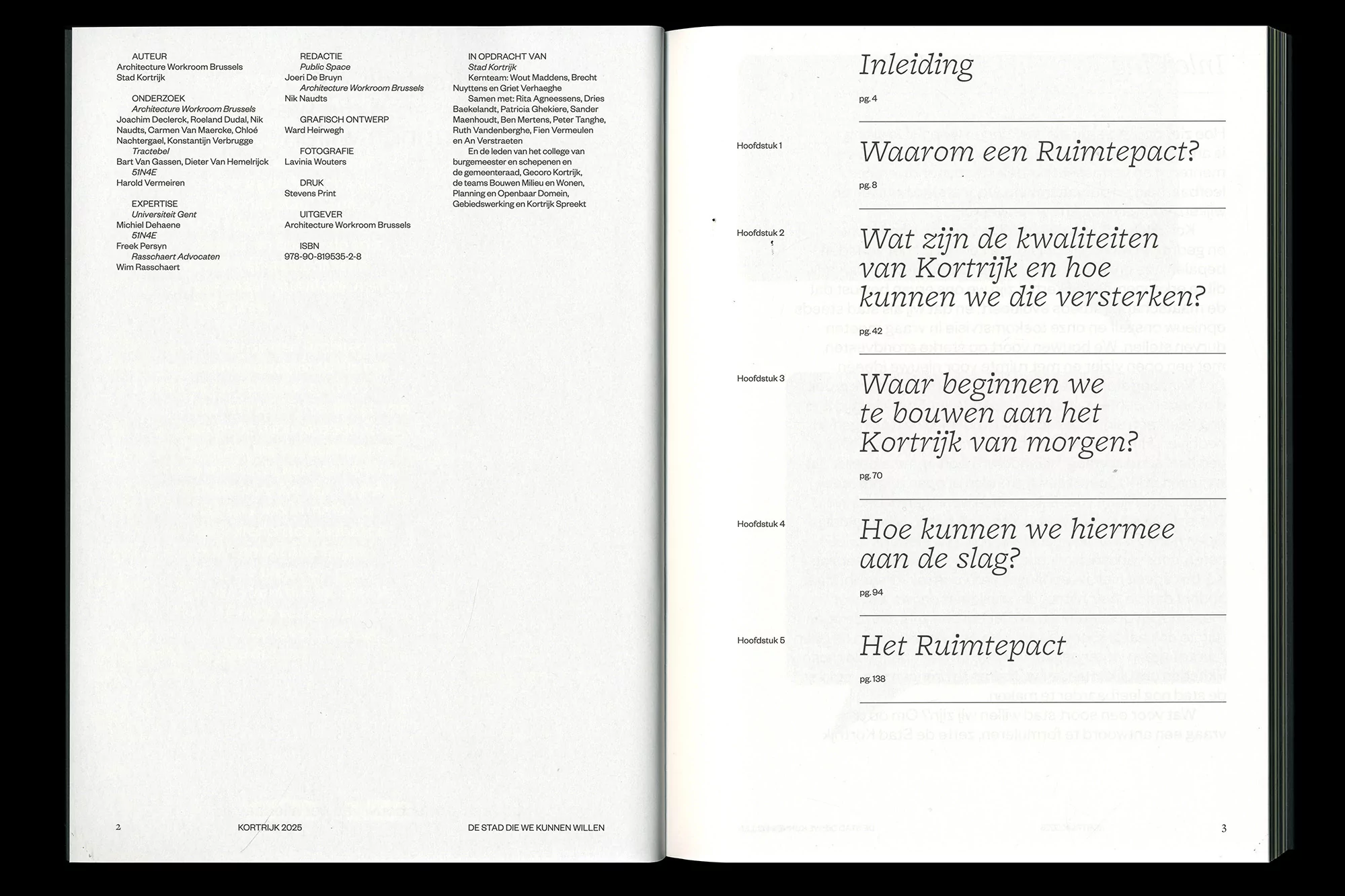 Open book displaying Dutch text. The book's pages showcase information in a structured format, likely from a publication.