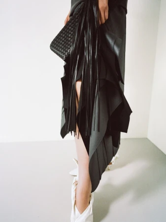 Bottega Veneta SS26 documented by Ni ...