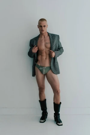 Hunter Warr