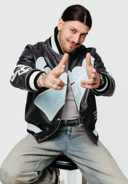 DJ LEWIS