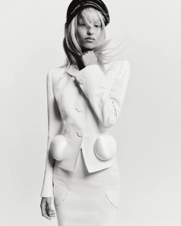 Mona Tougaard by Jess Ruby James