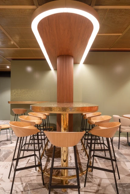 3 Hosking Place