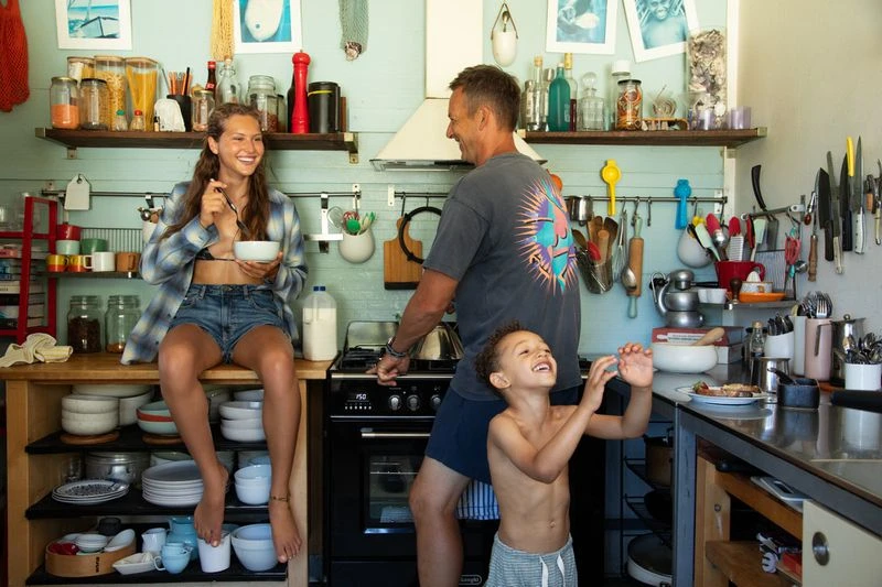 Angelina Kendall in Oz