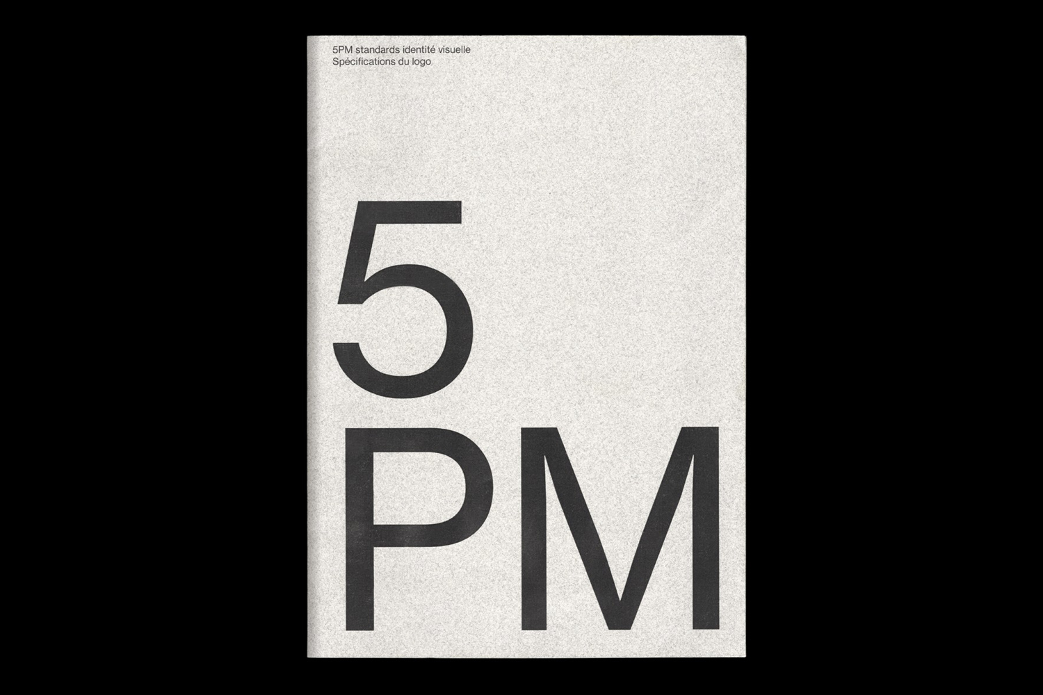 Cover page of a brand identity guidelines document with large bold 5PM text and French descriptive text against a textured white background