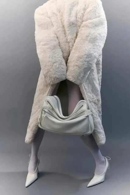 'Camero Bag' 2025 Ad Campaign