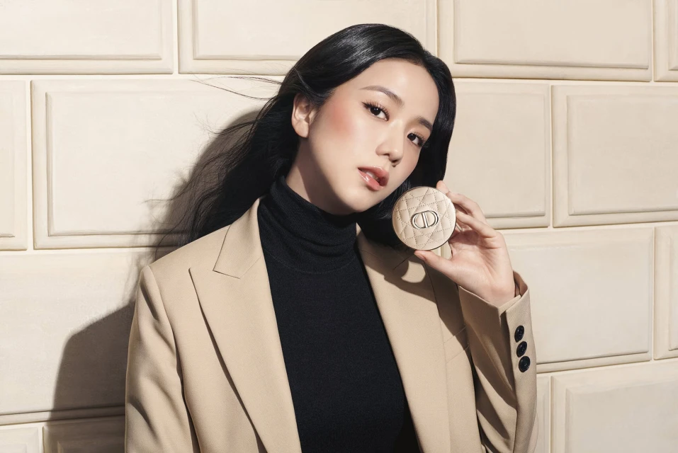 'Forever' 2025 Ad Campaign