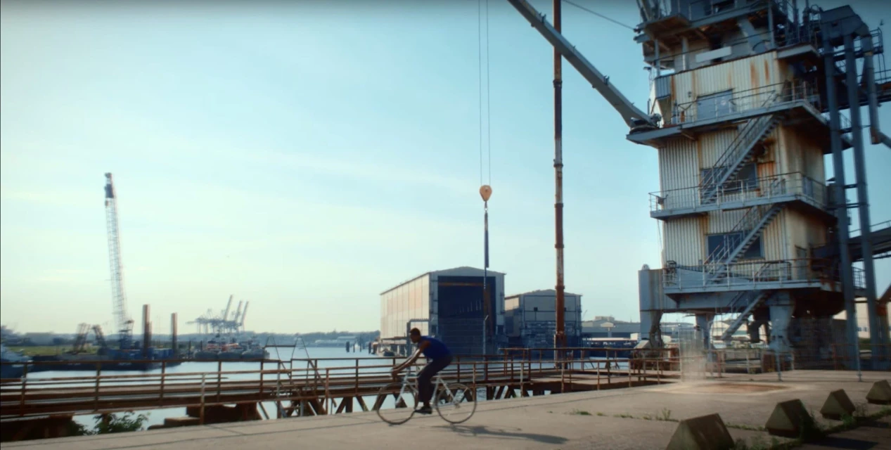 x Bochum Welt: Wanderlust Ad Campaign