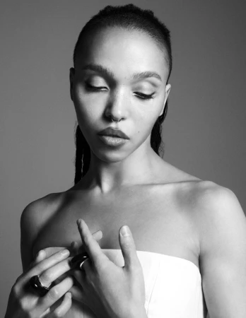 Portrait of FKA Twigs wearing rings for the H&M Notes on Being spring 2025 ad campaign photographed by Sam Rock