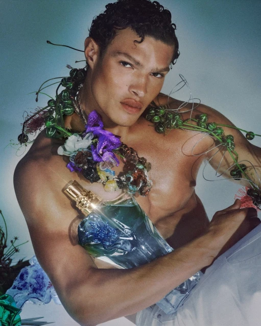 'BELLE et BEAU Perfume' 2025 Ad Campaign