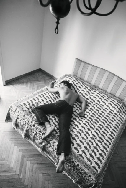 'L'Uomo Taller Marmo Collection' 2024 Ad Campaign