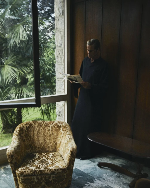 'L'Uomo Taller Marmo Collection' 2024 Ad Campaign