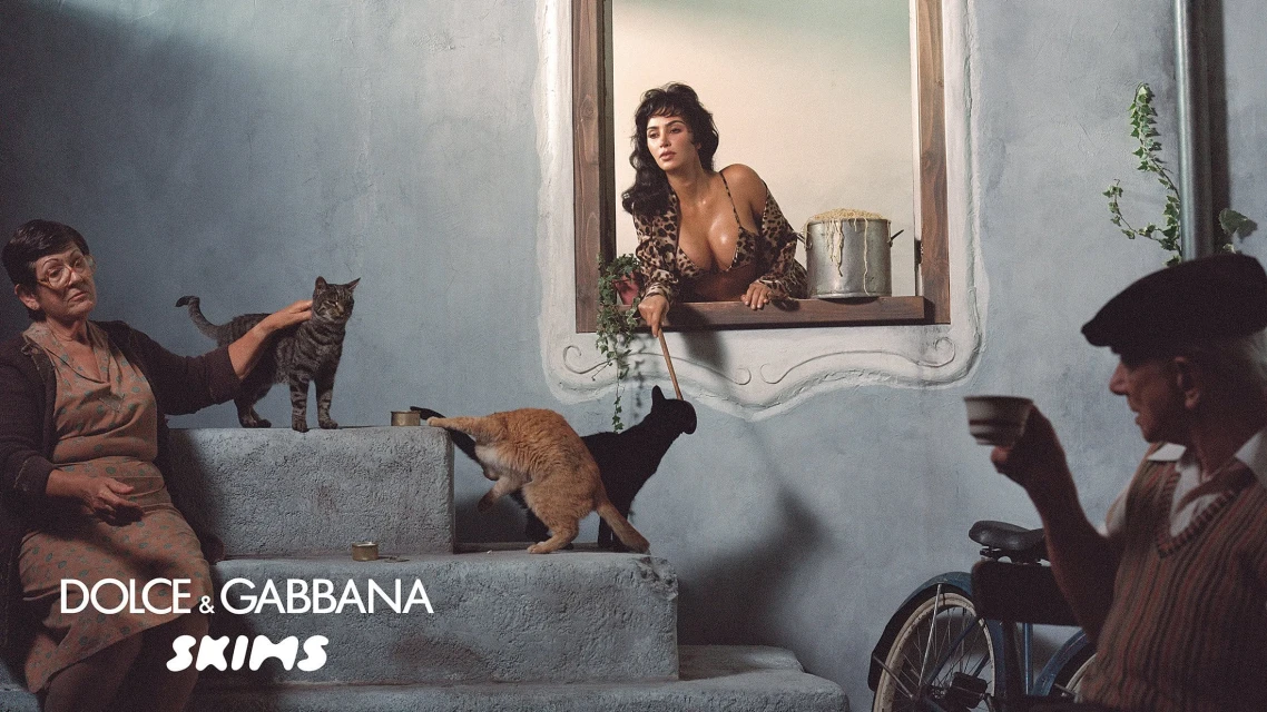 Chloe &amp; Chenelle Delgadillo