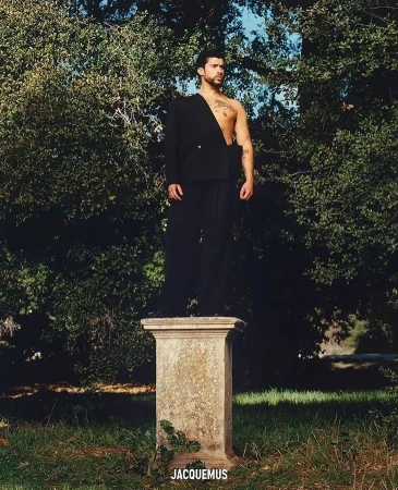 'Les Sculptures' Spring 2024 Men's Ad Campaign