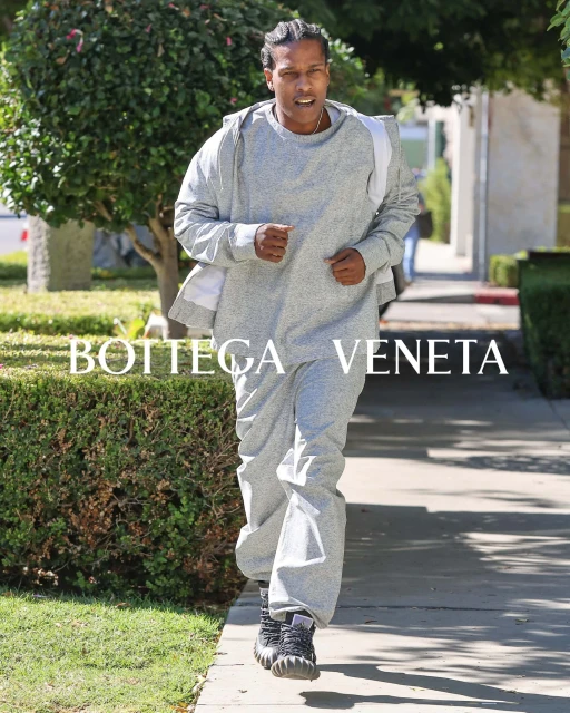 Pre-Spring 2024 Ad Campaign