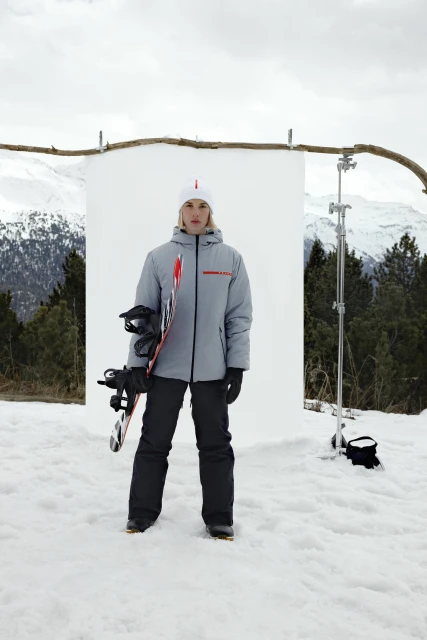 'Linea Rossa' Fall 2023 Ad Campaign