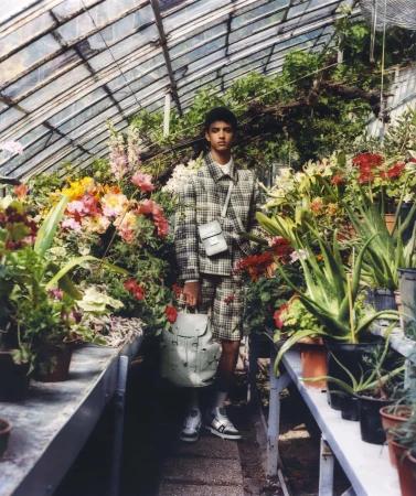 'Taurillon Monogram' Spring 2023 Ad Campaign