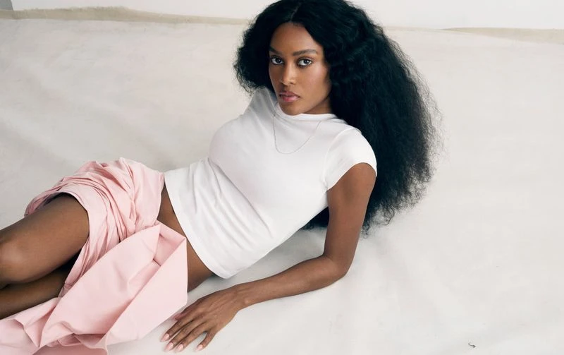 Ciara Miller Will Let the Universe H ...