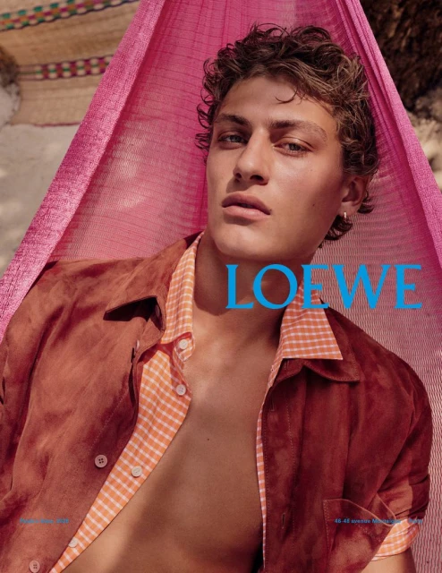 Loewe Paula's Ibiza 2026 Campaign