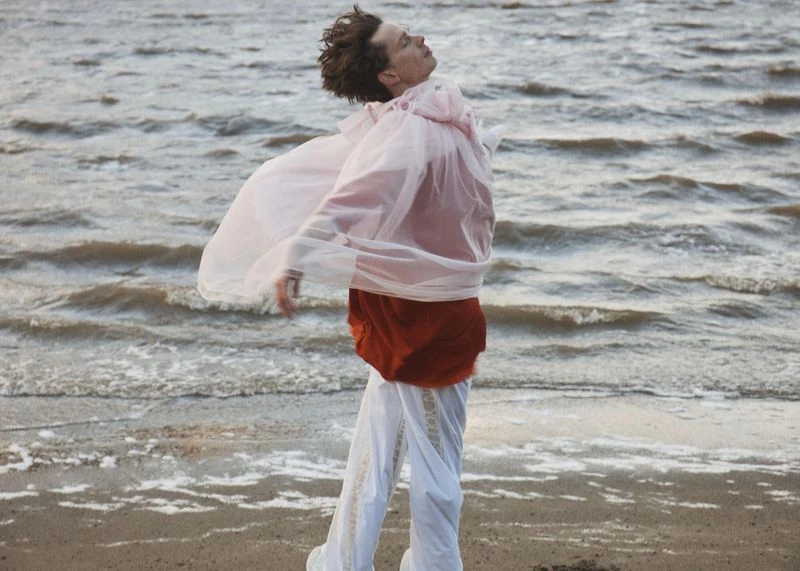 Boys By Girls - Silk On The Breeze