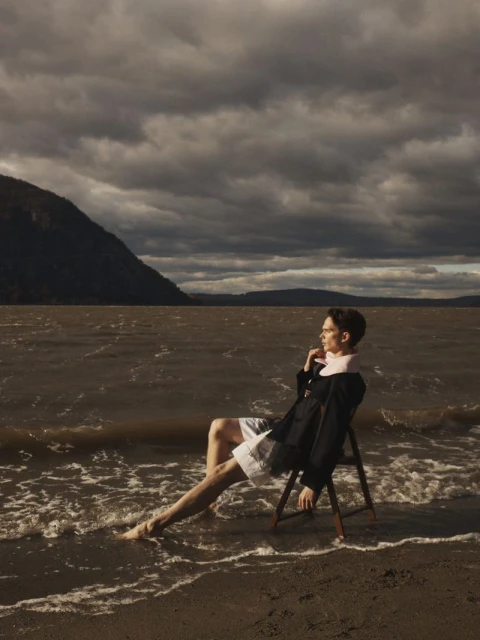 Boys By Girls - Silk On The Breeze