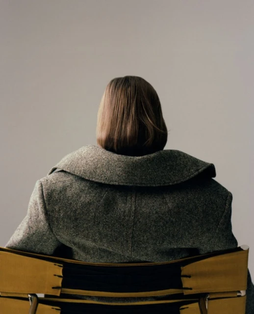 Invisible Lines - Coverstory