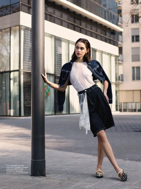Avenue Illustrated. Brut denim in motion