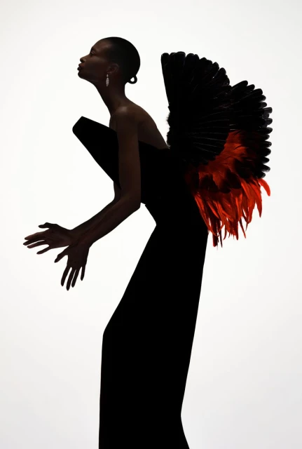COUTURE