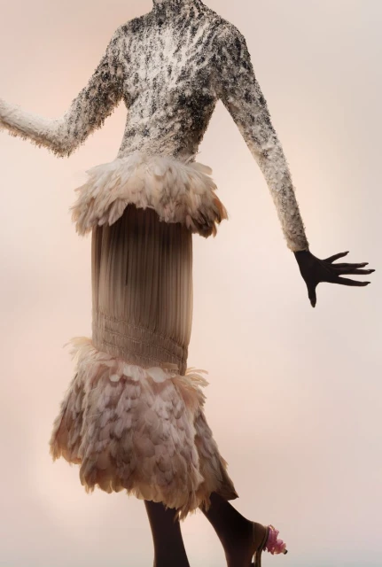 COUTURE