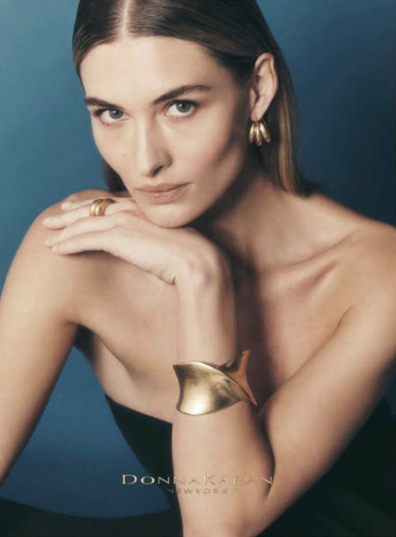 Grace Elizabeth wearing gold jewellery for Donna Karan Spring/Summer 2026