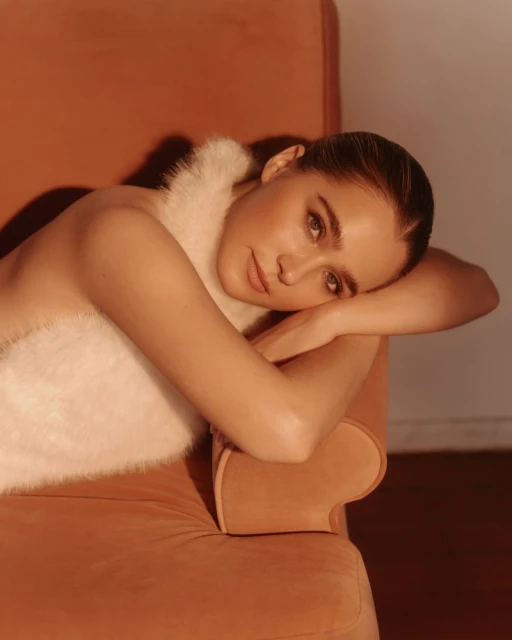 Haley Lu Richardson