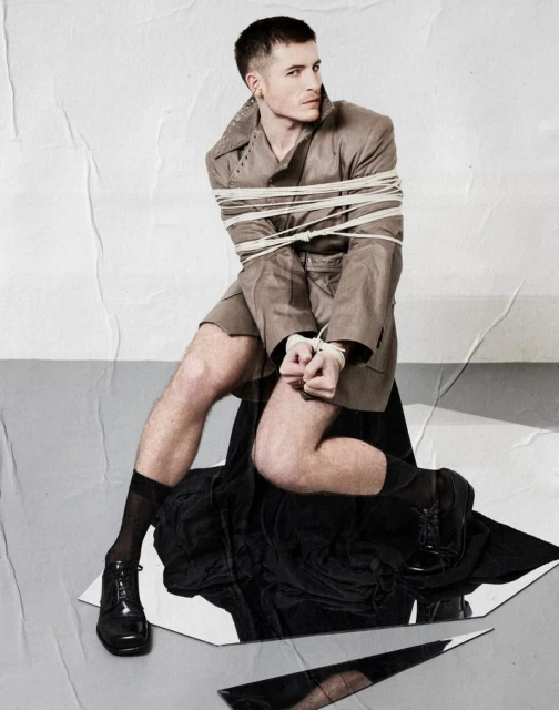 Identity Coverstory by Louis Teran