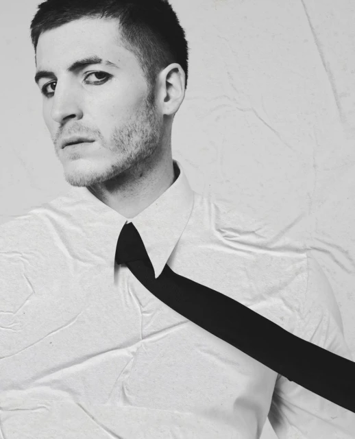 Identity Coverstory by Louis Teran
