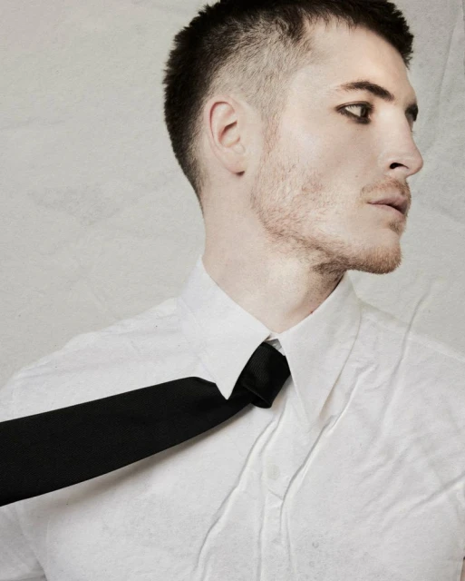 Identity Coverstory by Louis Teran