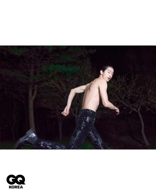 𝙉𝙄𝙂𝙃𝙏𝘽𝙇𝙊𝙊𝙈
