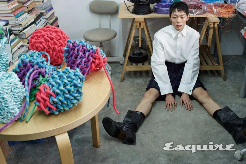 루이스 트로터가 정교하게 엮은 보테가 베네타