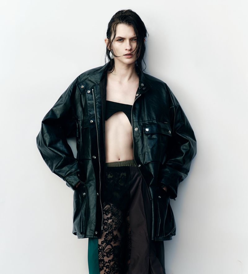 Model Lara Mullen wearing a black leather jacket against a plain white background for Telva