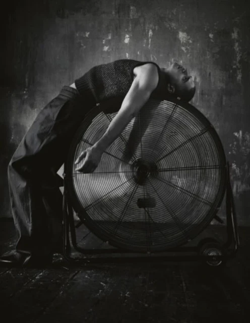 Les Corps: Melvyn Reiningi by Jvdas ...