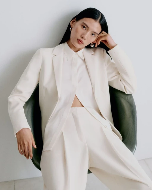 Theory Spring 2026 collection by Ste ...