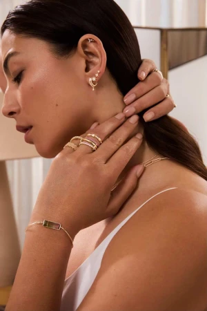 Olivela Fine Jewelry Summer 2026 Cam ...
