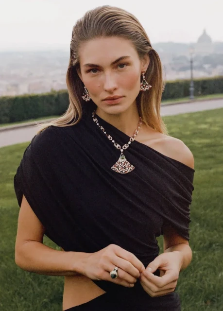 Vogue Turkey April 2026 Cover
