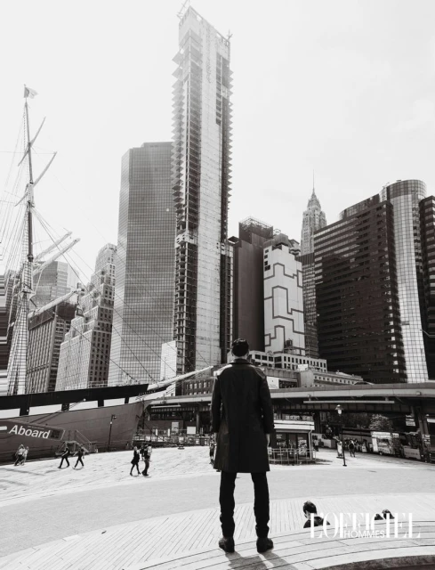 A Different New York Story
