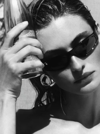 FWRD / REVOLVE SUMMER 2026 CAMPAIGN