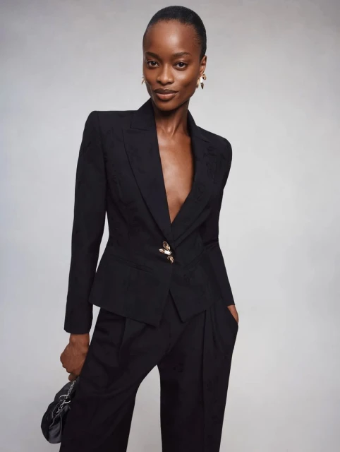 Oscar de la Renta Pre-Spring 2027 Lo ...