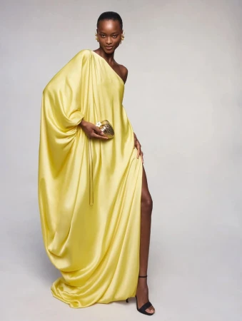 Oscar de la Renta Pre-Spring 2027 Lo ...