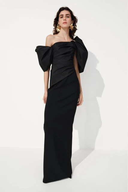 Carolina Herrera Resort 2027 Lookbook