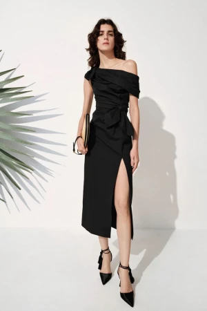 Carolina Herrera Resort 2027 Lookbook