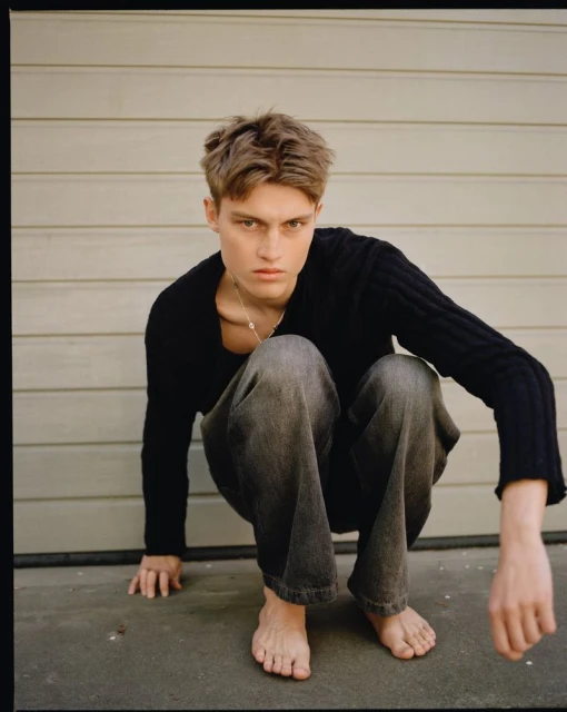 LEO