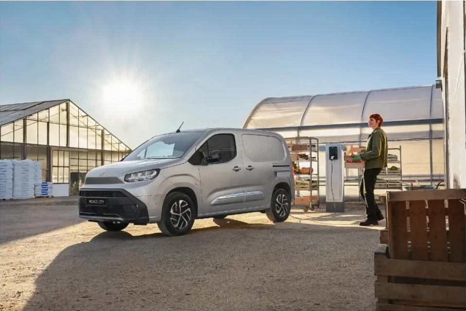 Daniel Blom for Toyota