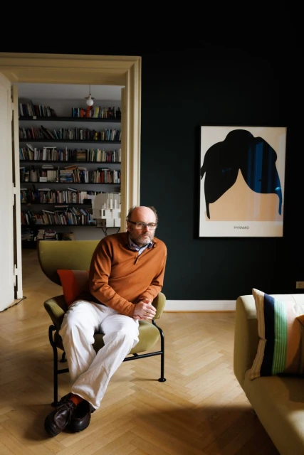 Photos of Thomas Demand's house in B ...